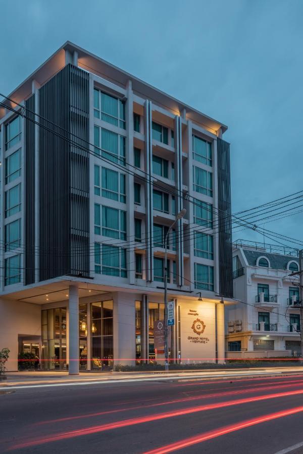Grand Hotel Вьентьян Экстерьер фото